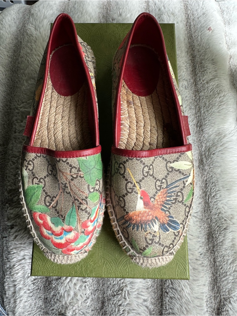 Gucci GG Supreme Floral Espadrilles
Italian 36.5 or 6.5 US - Picture 3 of 10